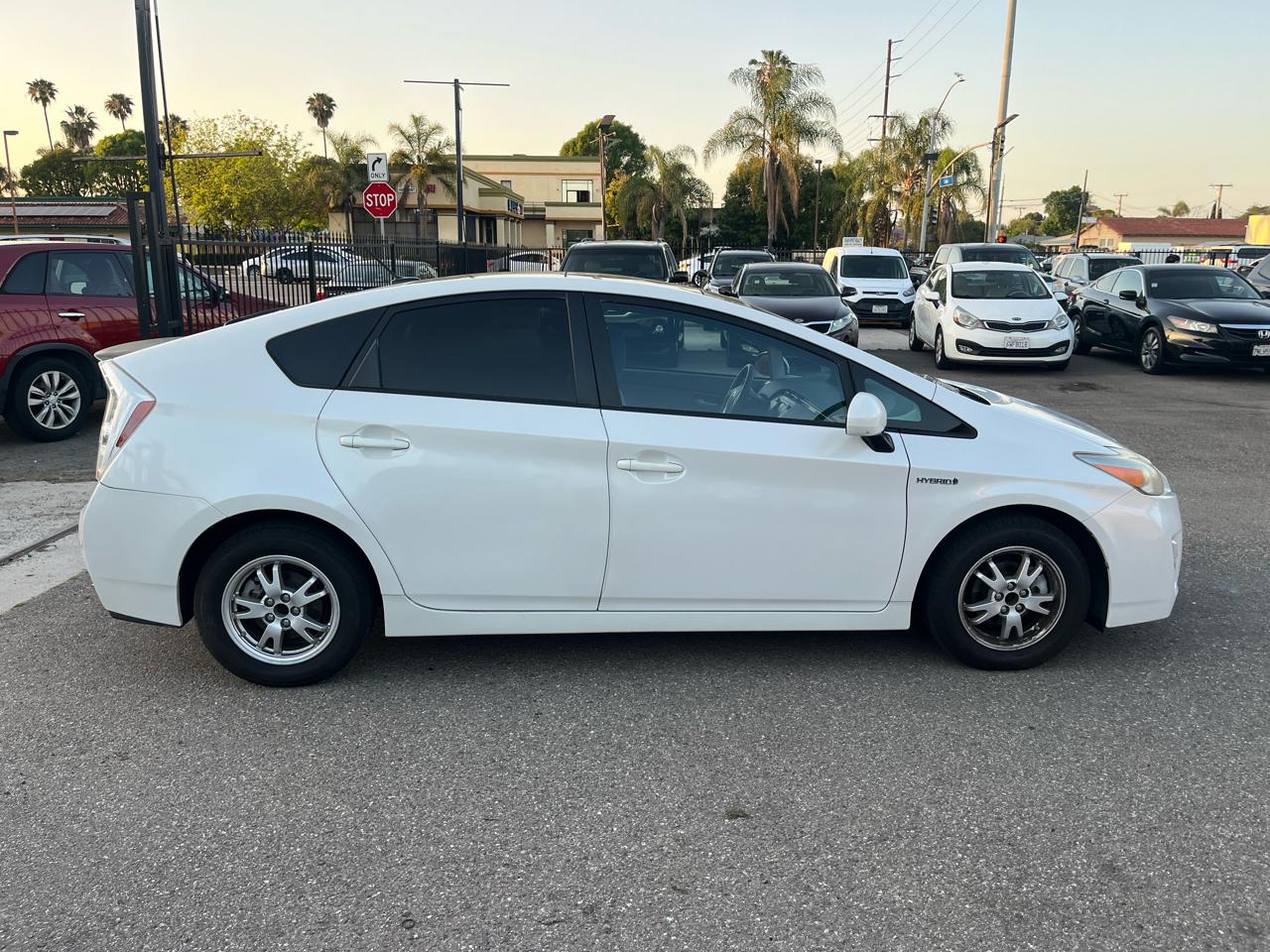 Toyota Prius Prius V 2010