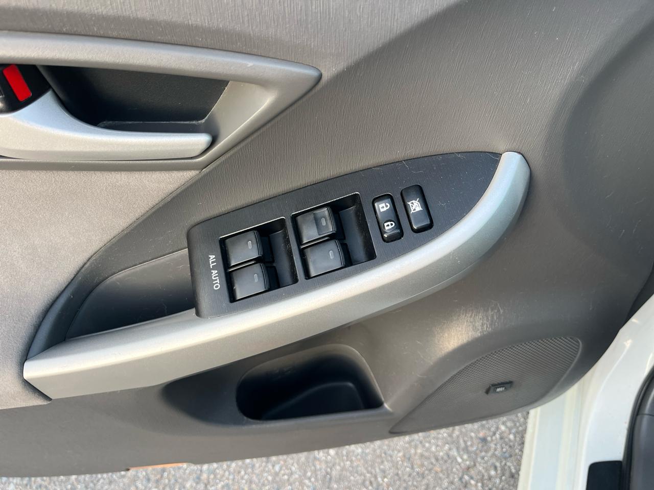 Toyota Prius Prius V 2010