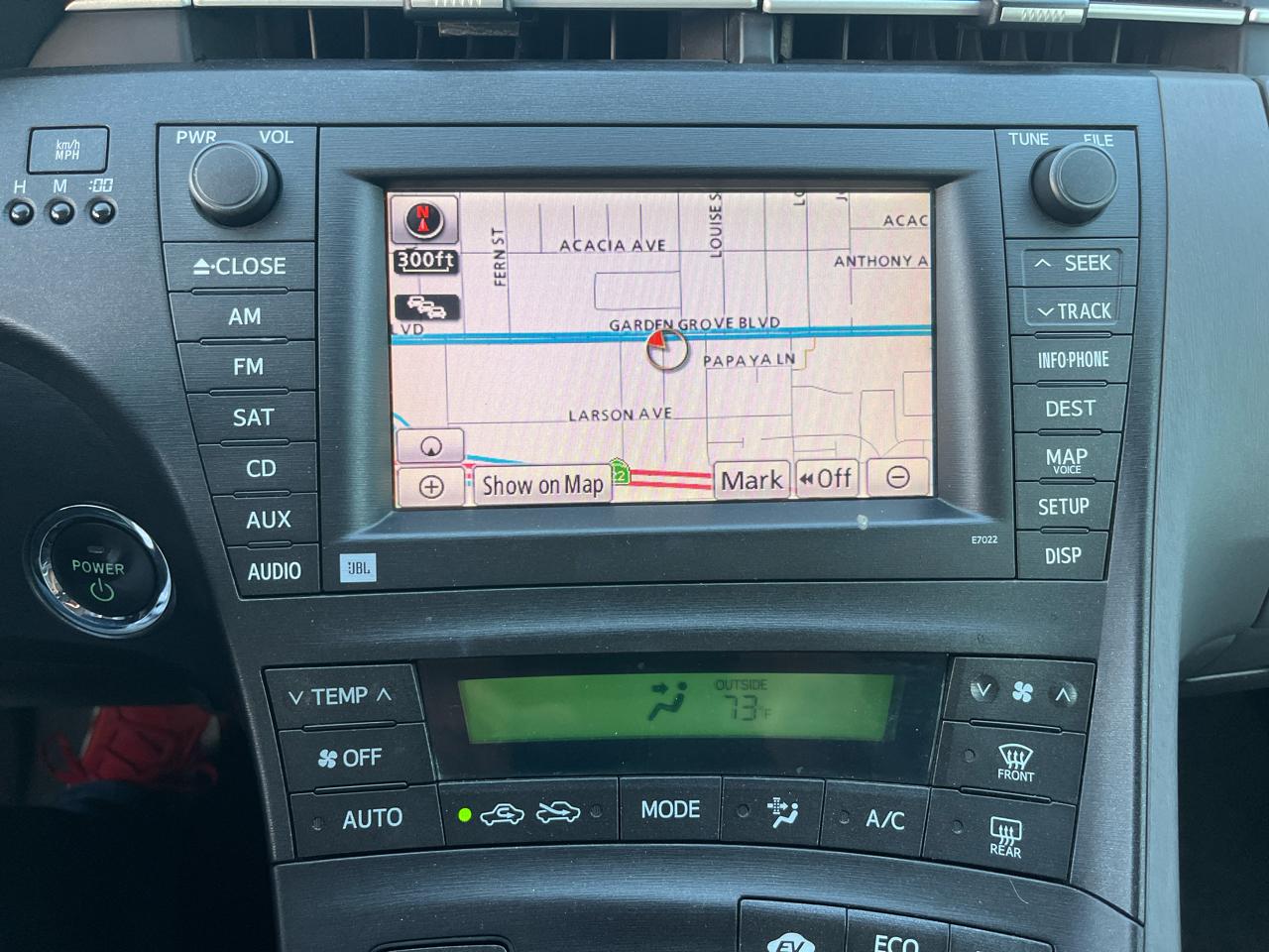 Toyota Prius Prius V 2010