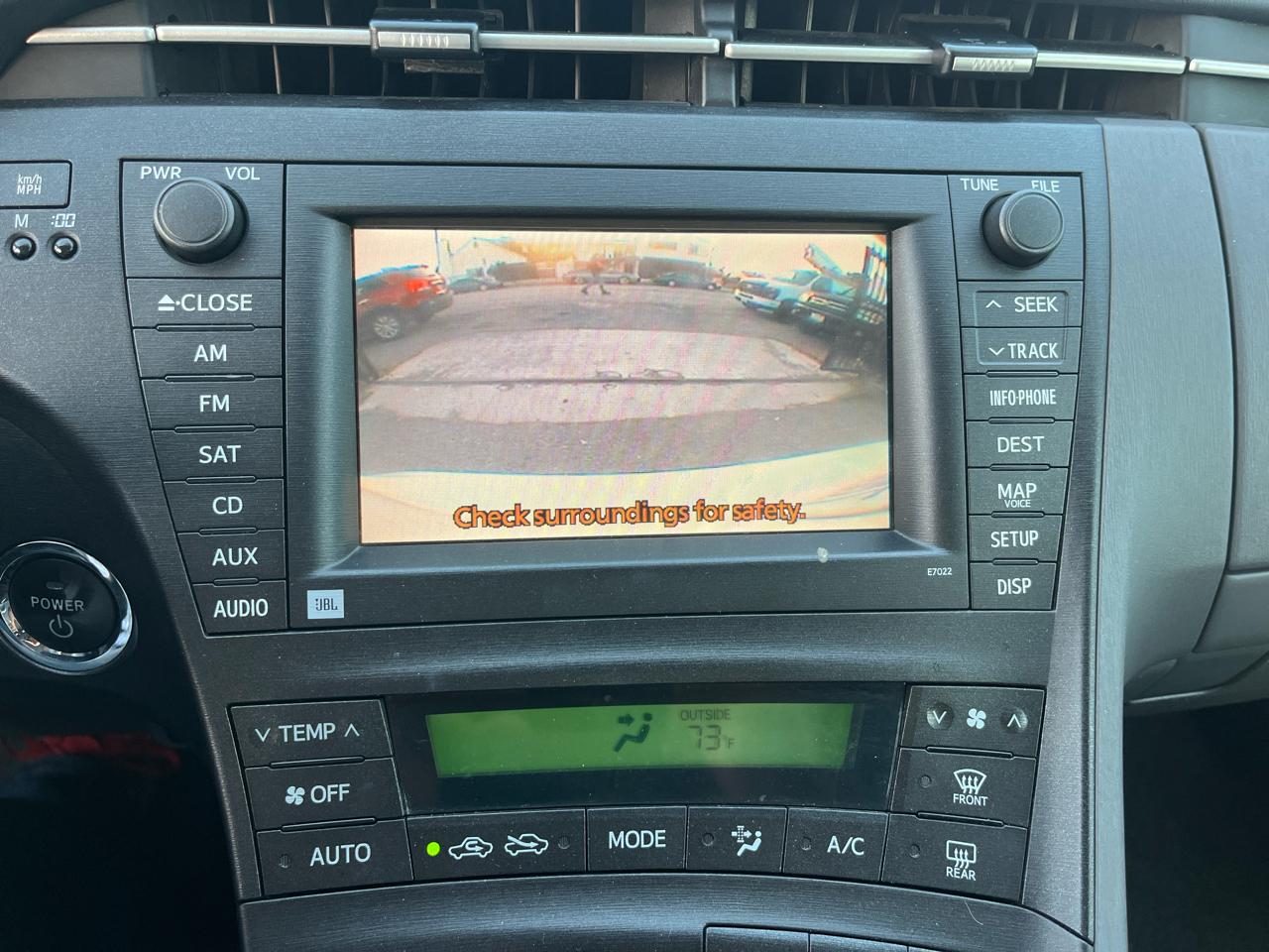 Toyota Prius Prius V 2010