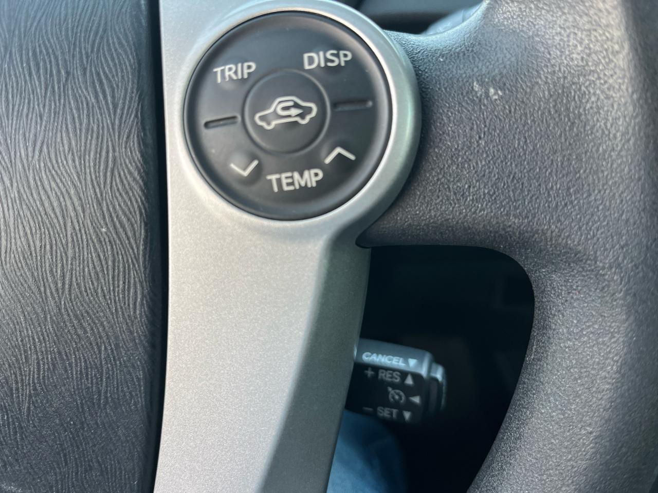 Toyota Prius Prius V 2010