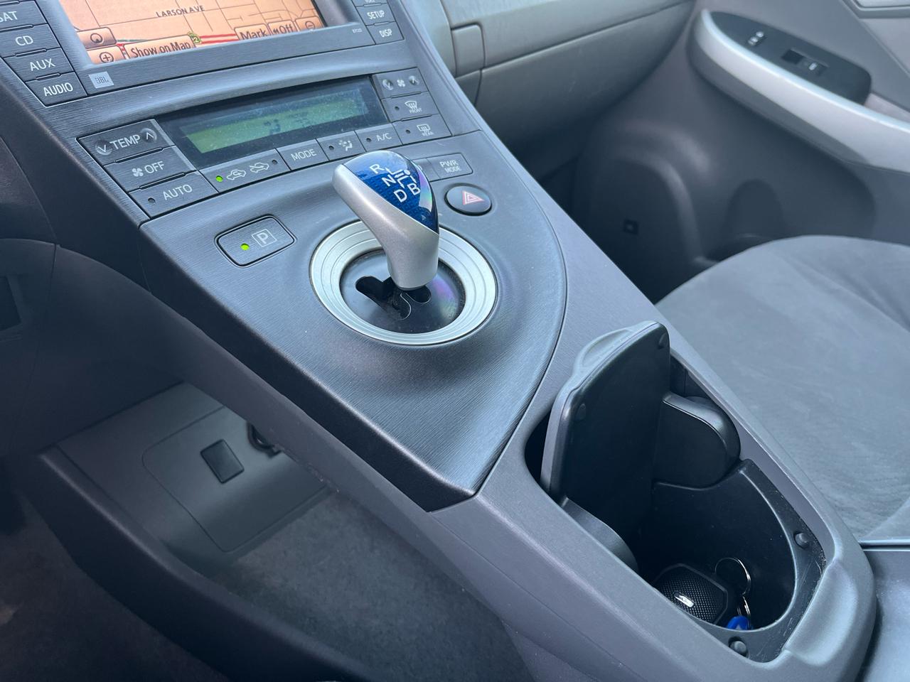 Toyota Prius Prius V 2010