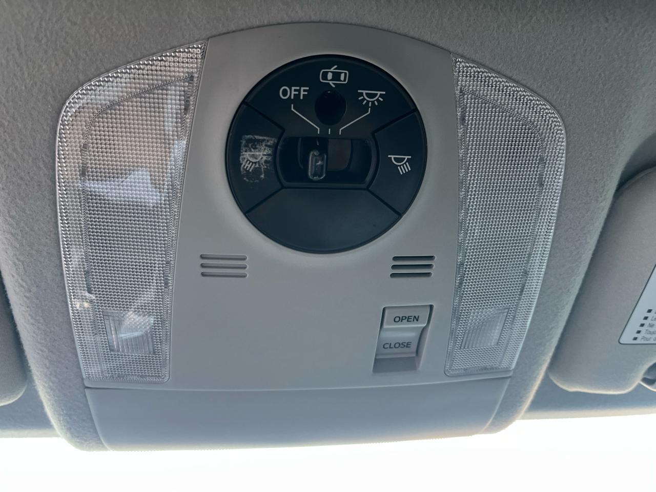 Toyota Prius Prius V 2010