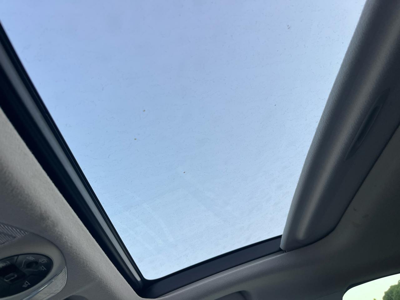 Toyota Prius Prius V 2010