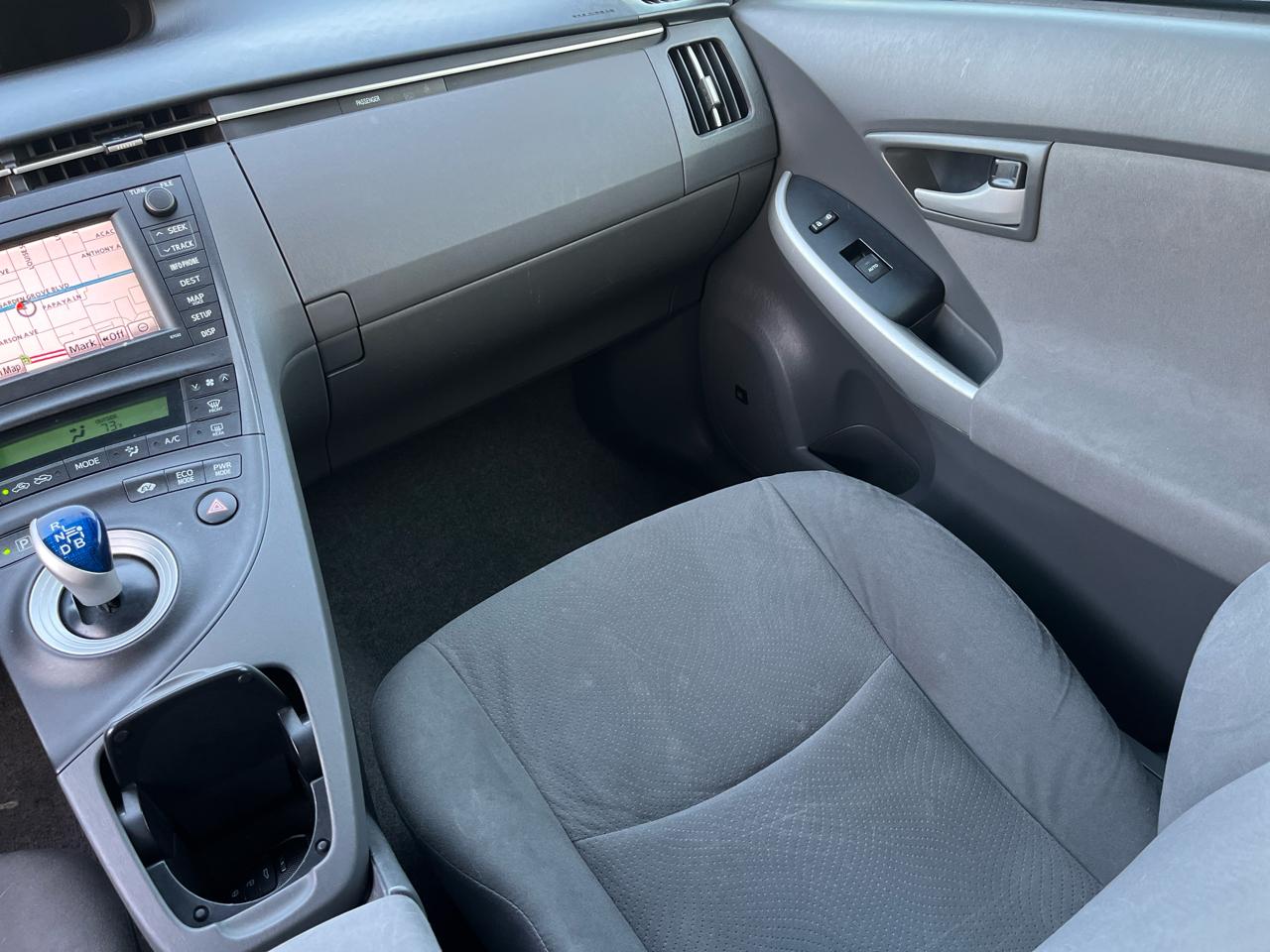 Toyota Prius Prius V 2010