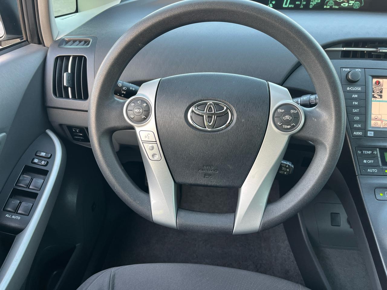 Toyota Prius Prius V 2010