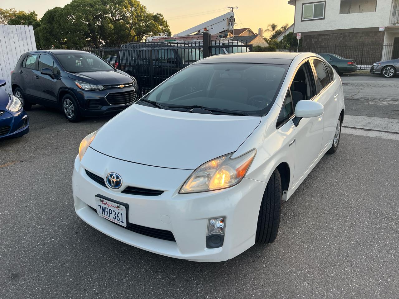 Toyota Prius Prius V 2010