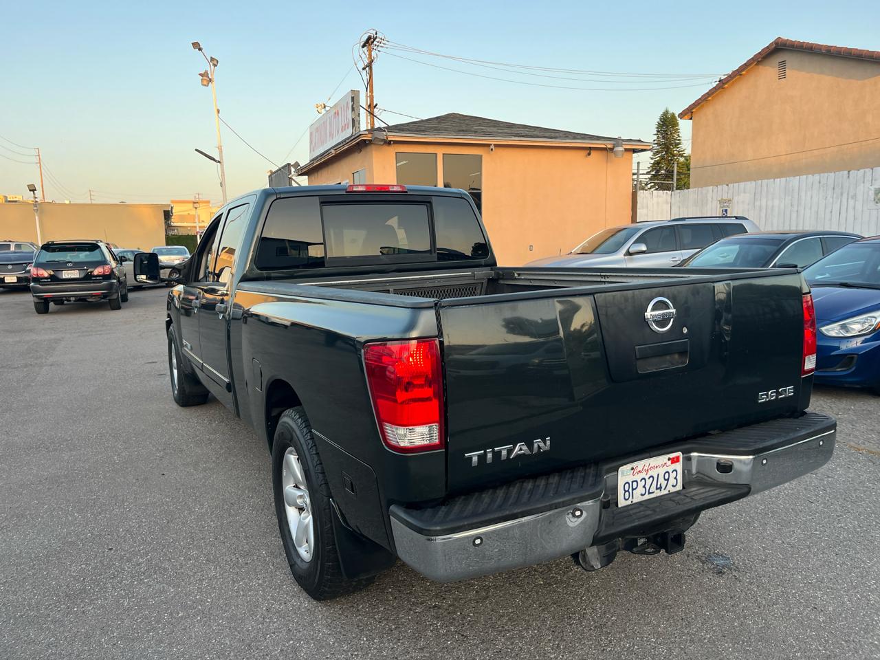 Nissan Titan LE Crew Cab 2WD LWB 2008
