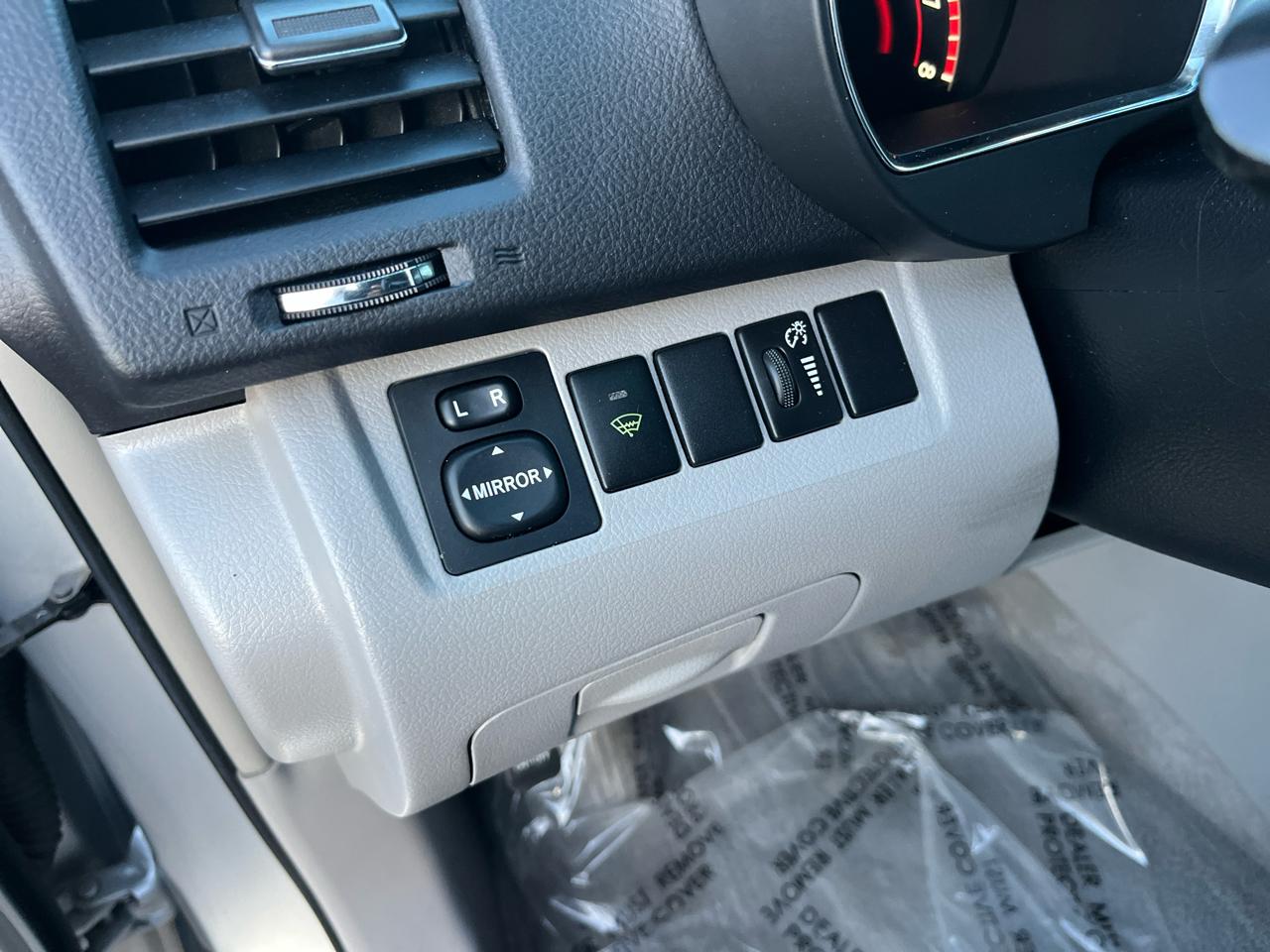 Toyota Highlander Base 2WD 2009