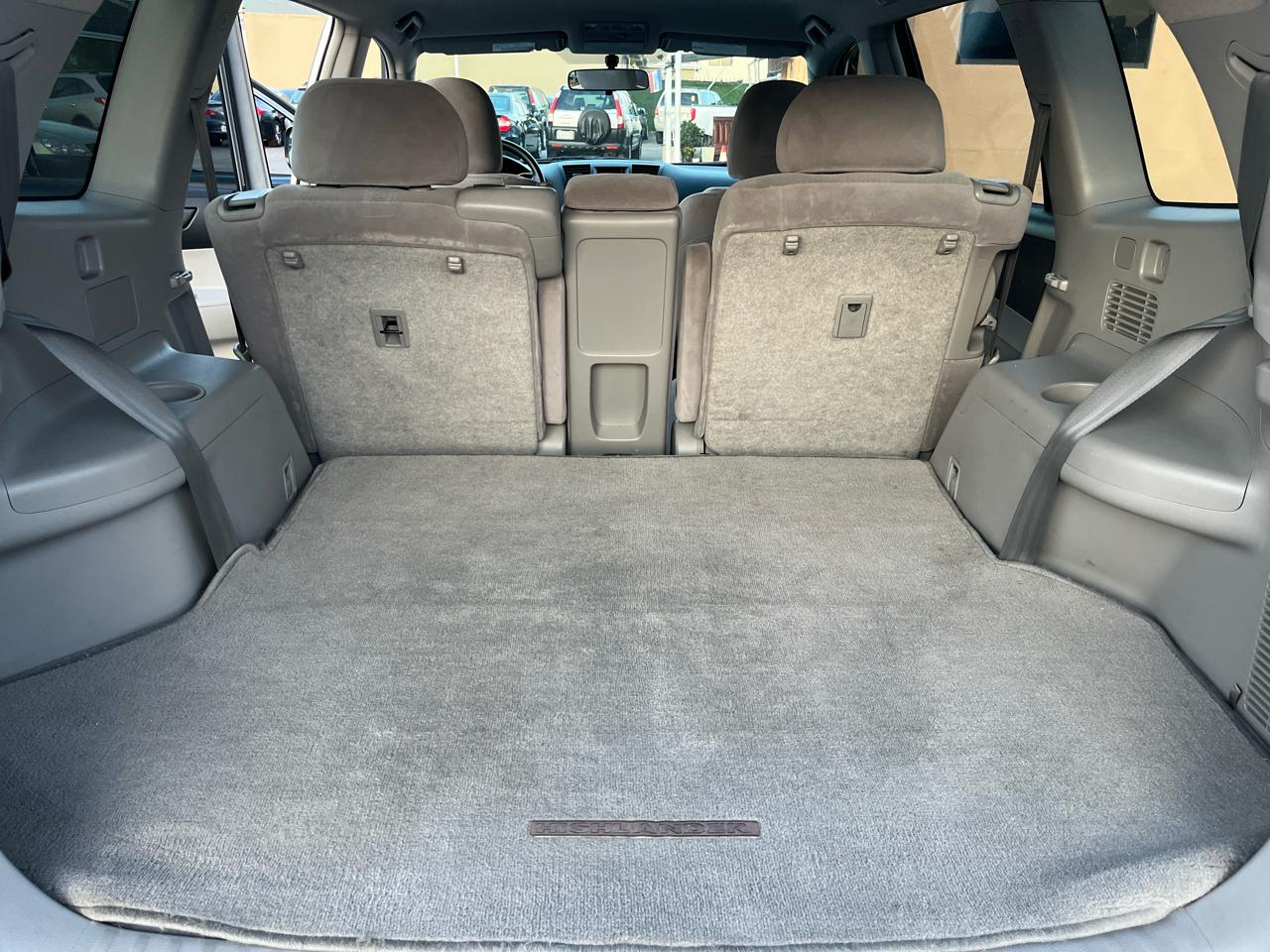 Toyota Highlander Base 2WD 2009