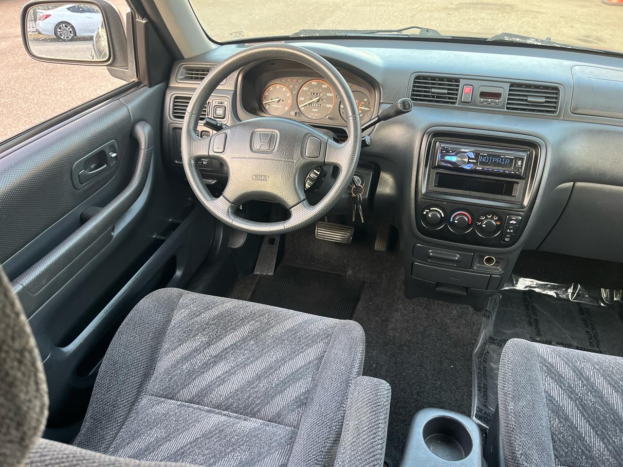 Honda CR-V LX 2WD 2000