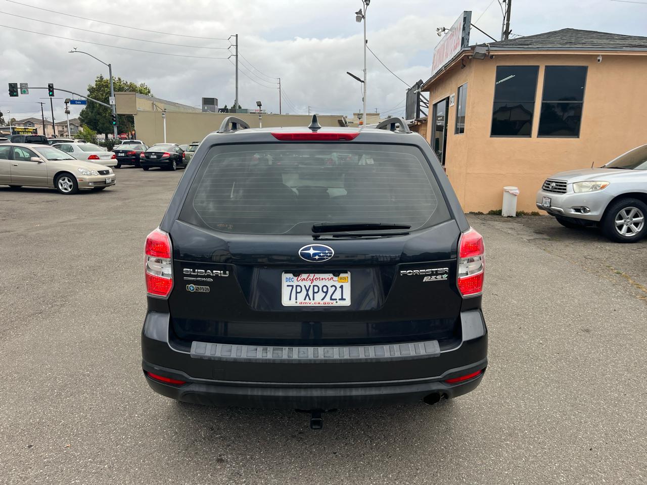 Subaru Forester 2.5i Premium PZEV CVT 2016