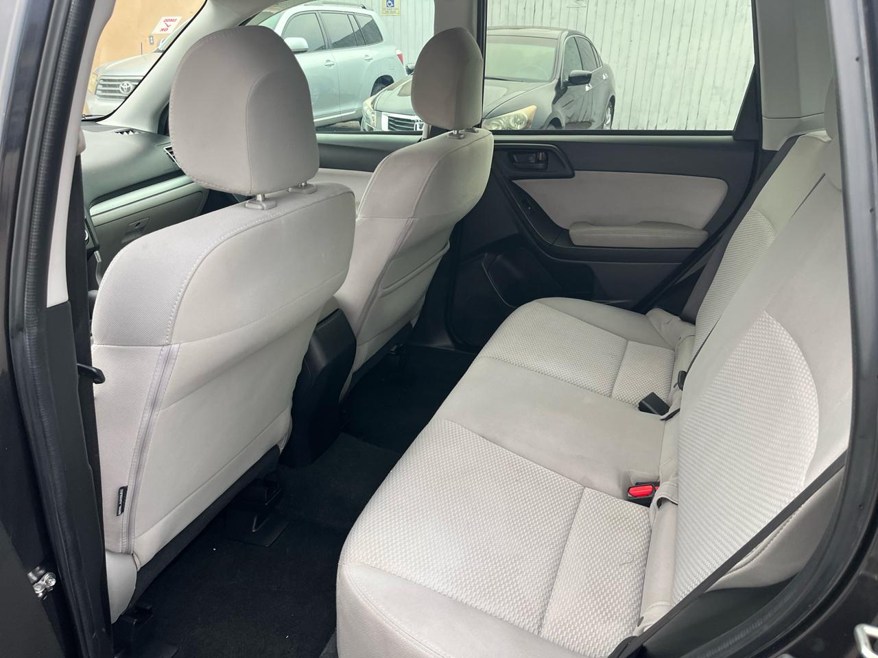 Subaru Forester 2.5i Premium PZEV CVT 2016