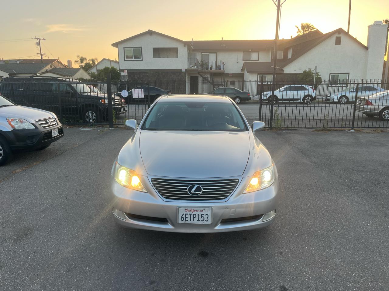 Lexus LS 460 Luxury Sedan 2008
