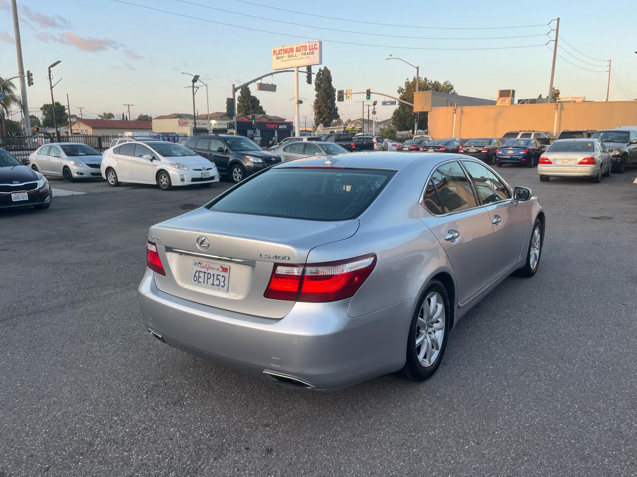 Lexus LS 460 Luxury Sedan 2008