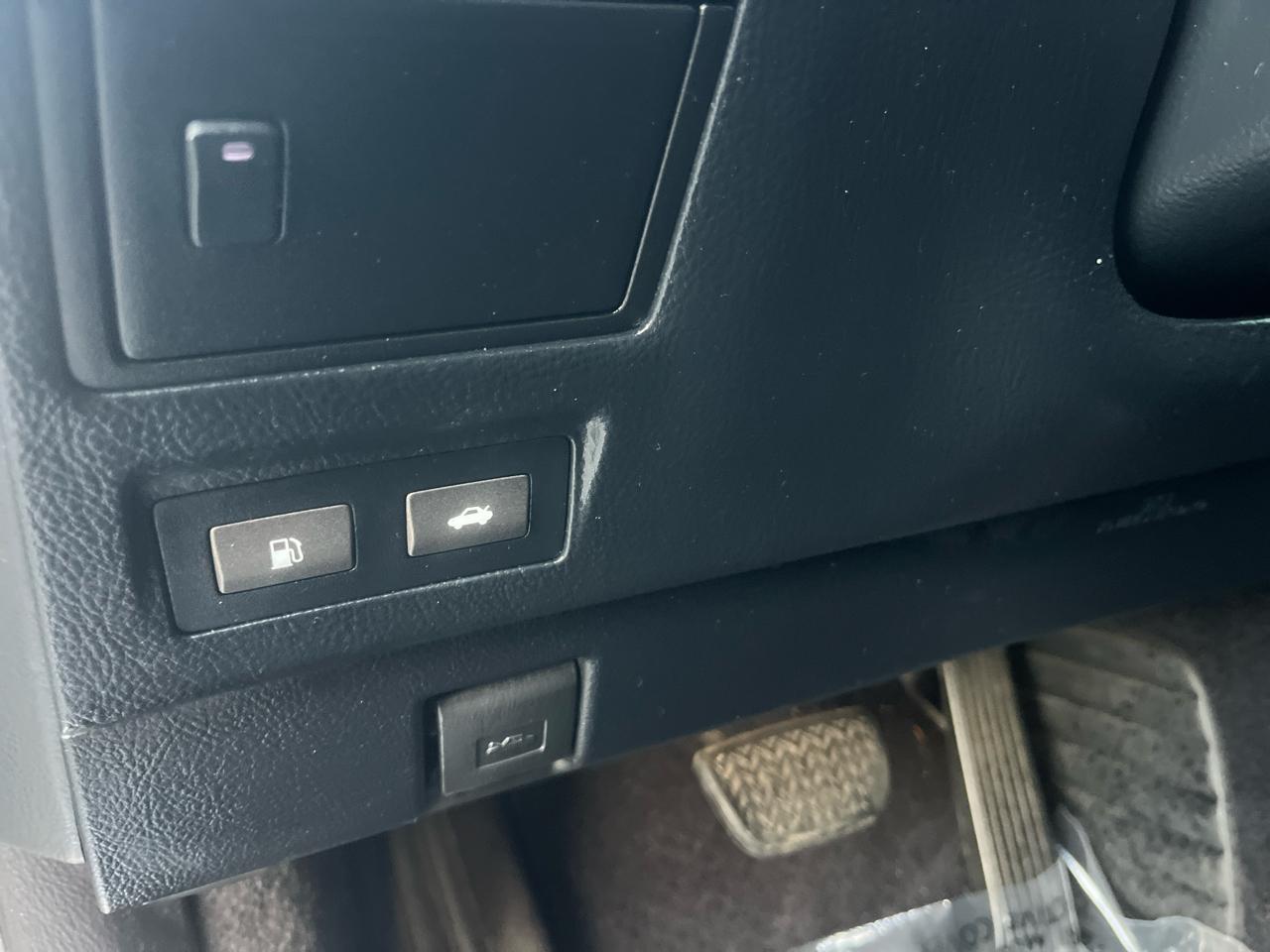 Lexus LS 460 Luxury Sedan 2008