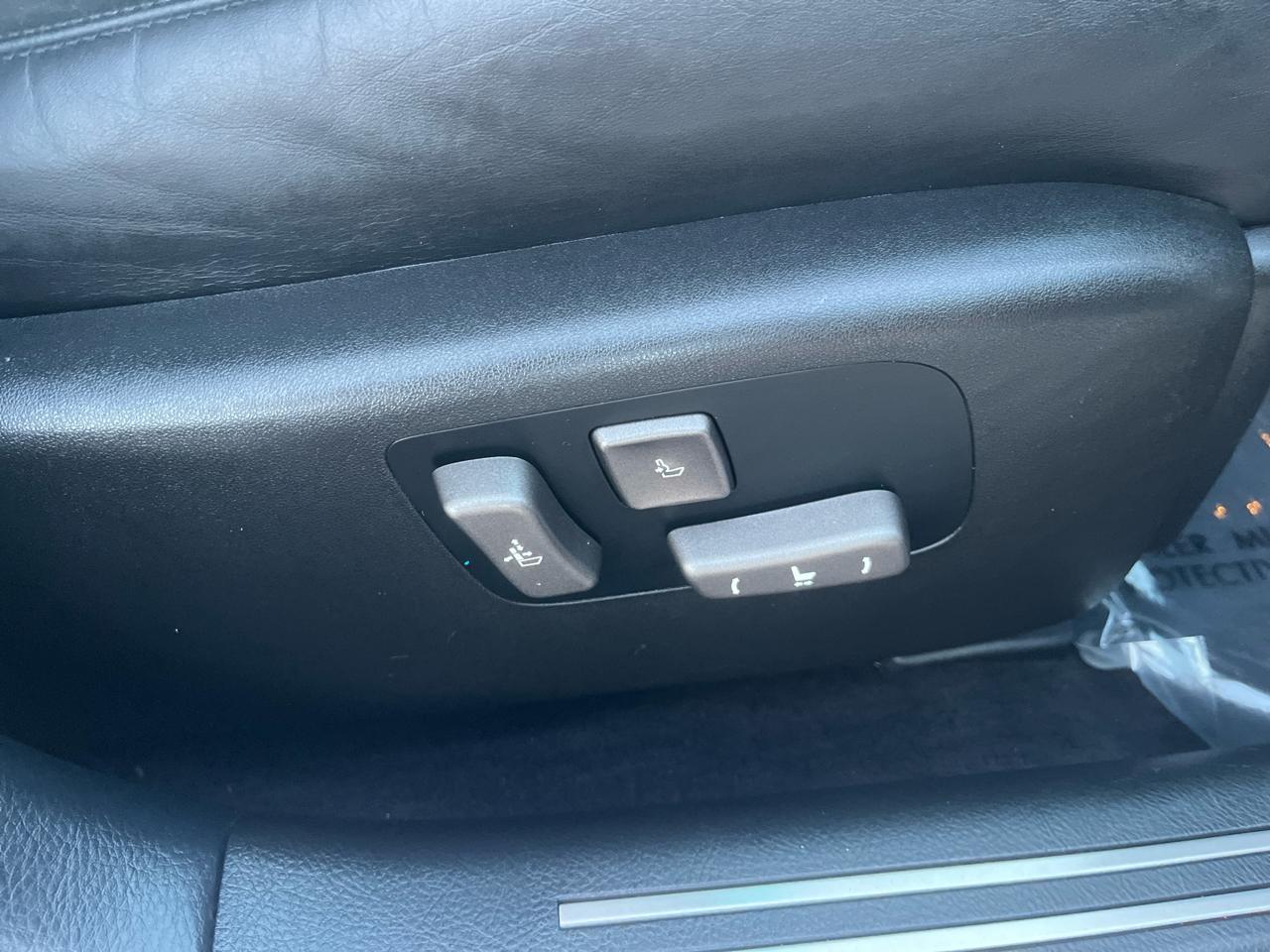 Lexus LS 460 Luxury Sedan 2008