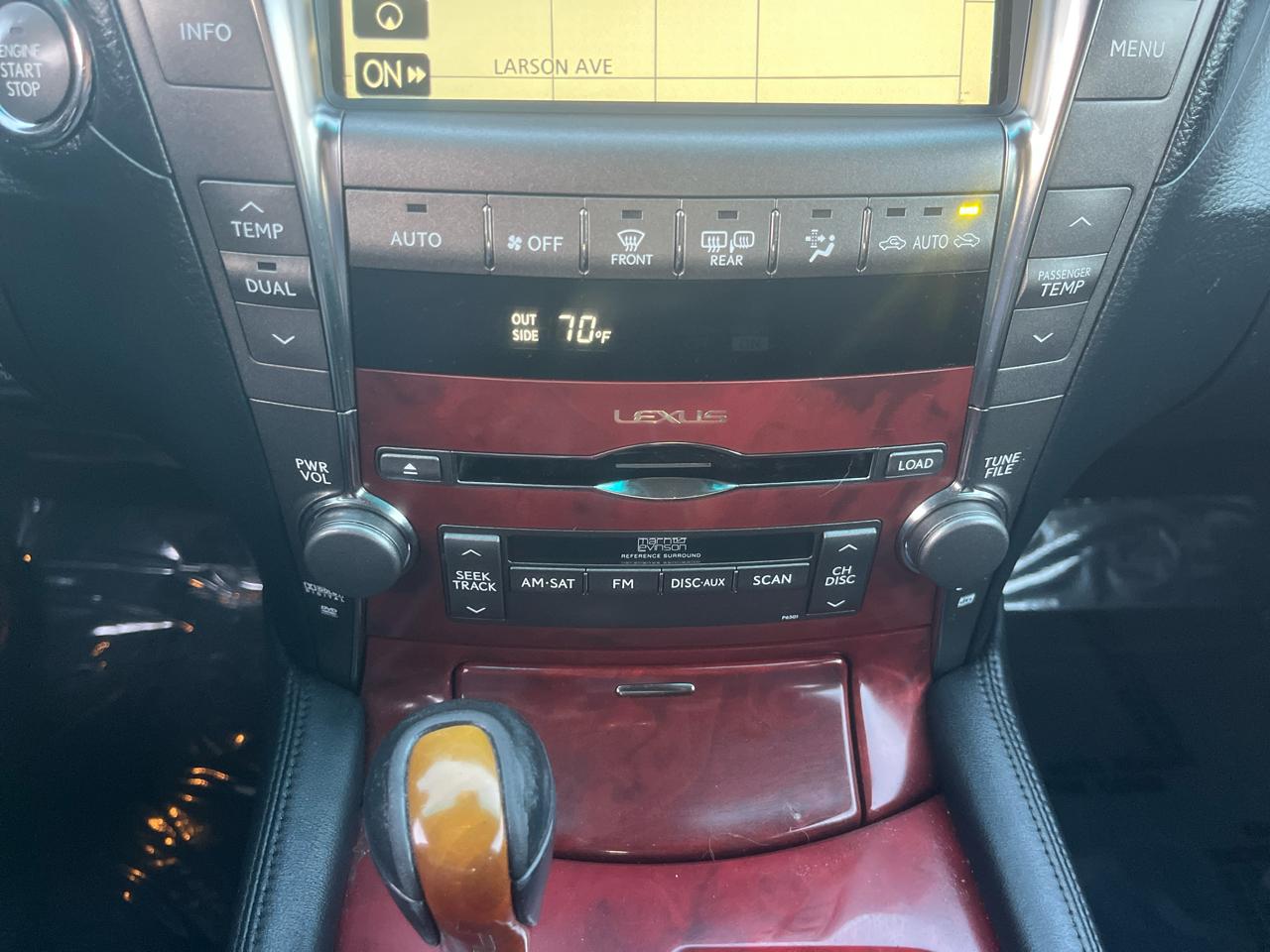 Lexus LS 460 Luxury Sedan 2008