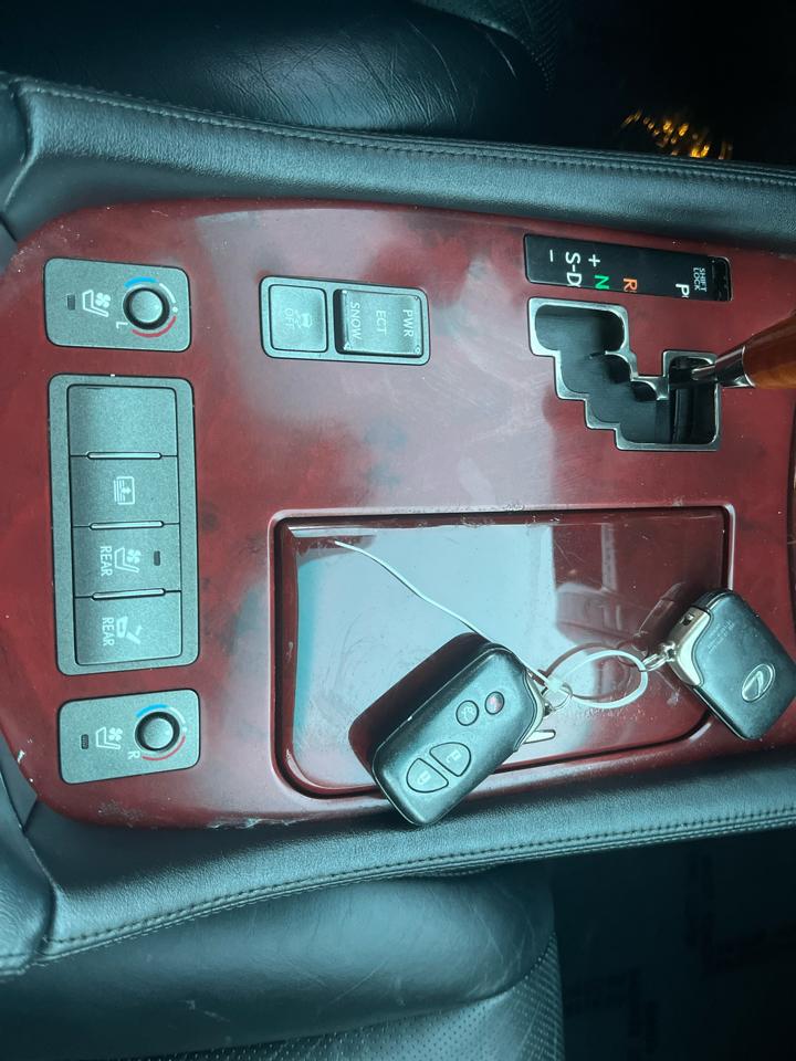 Lexus LS 460 Luxury Sedan 2008