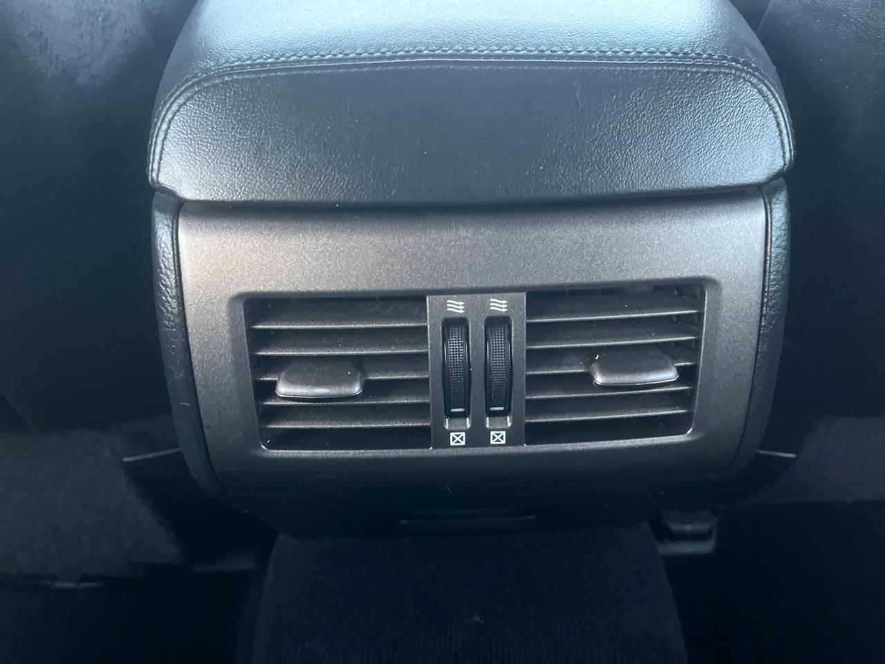 Lexus LS 460 Luxury Sedan 2008