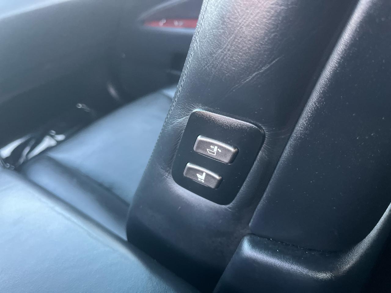 Lexus LS 460 Luxury Sedan 2008