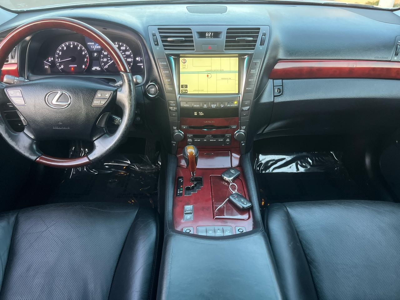 Lexus LS 460 Luxury Sedan 2008