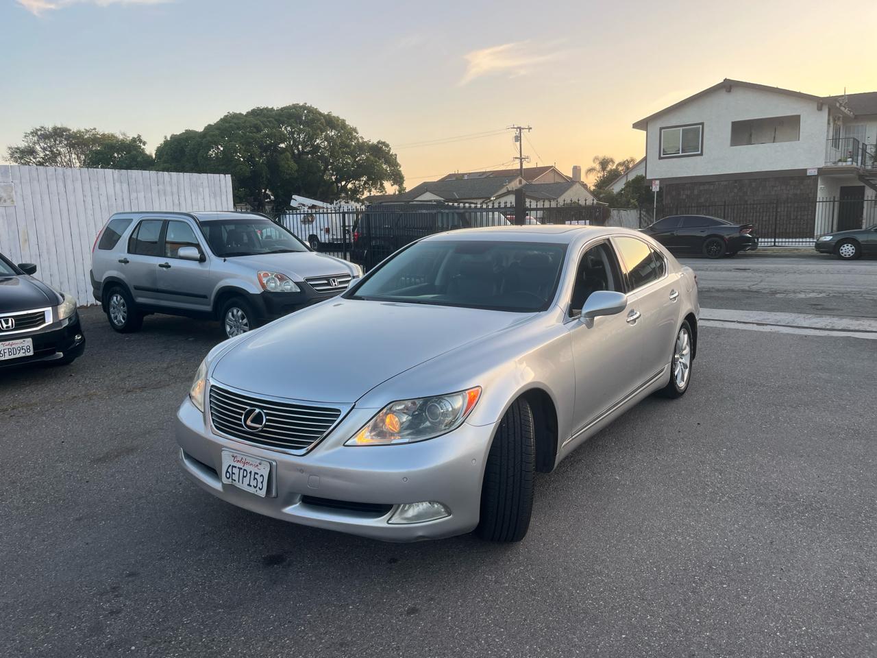 Lexus LS 460 Luxury Sedan 2008