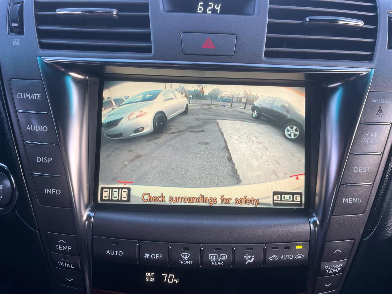 Lexus LS 460 Luxury Sedan 2008