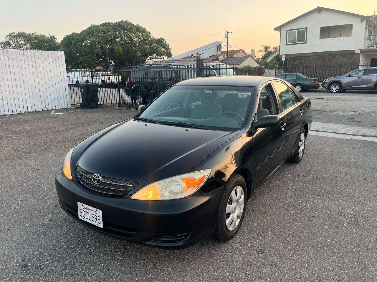Toyota Camry Standard 2004