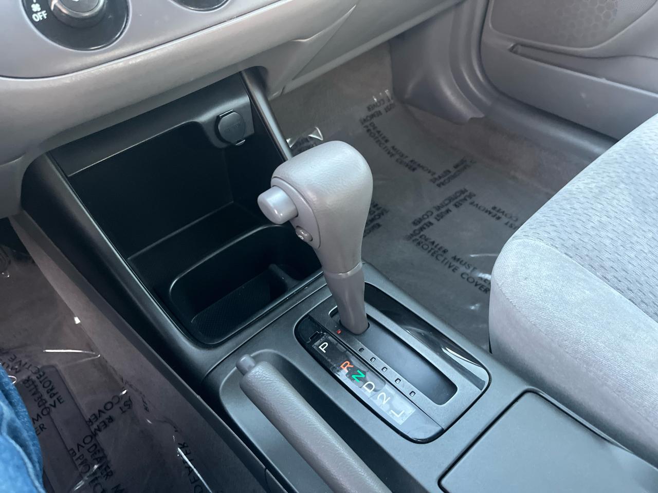 Toyota Camry Standard 2004