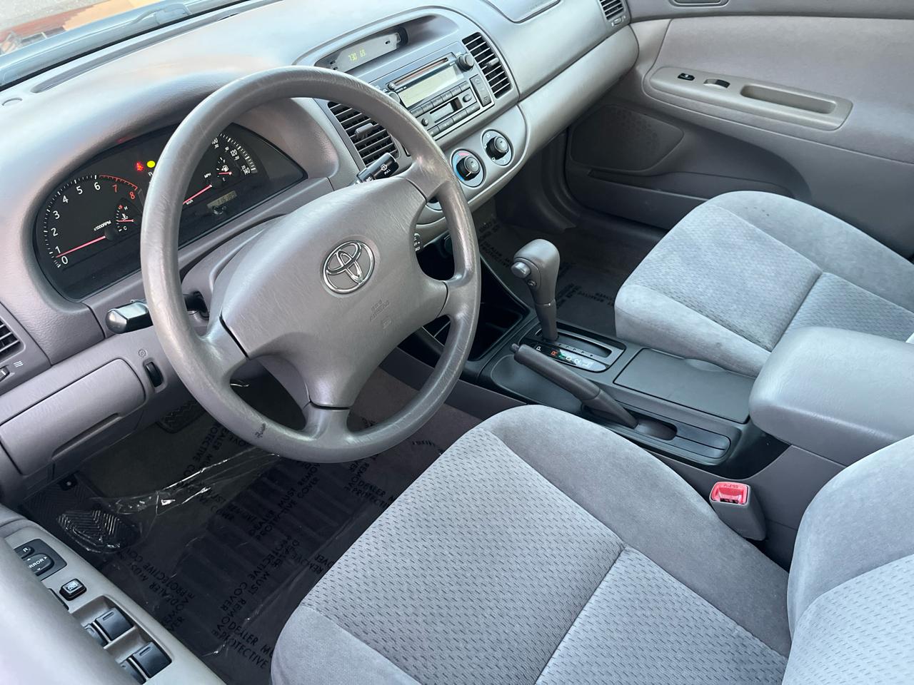 Toyota Camry Standard 2004