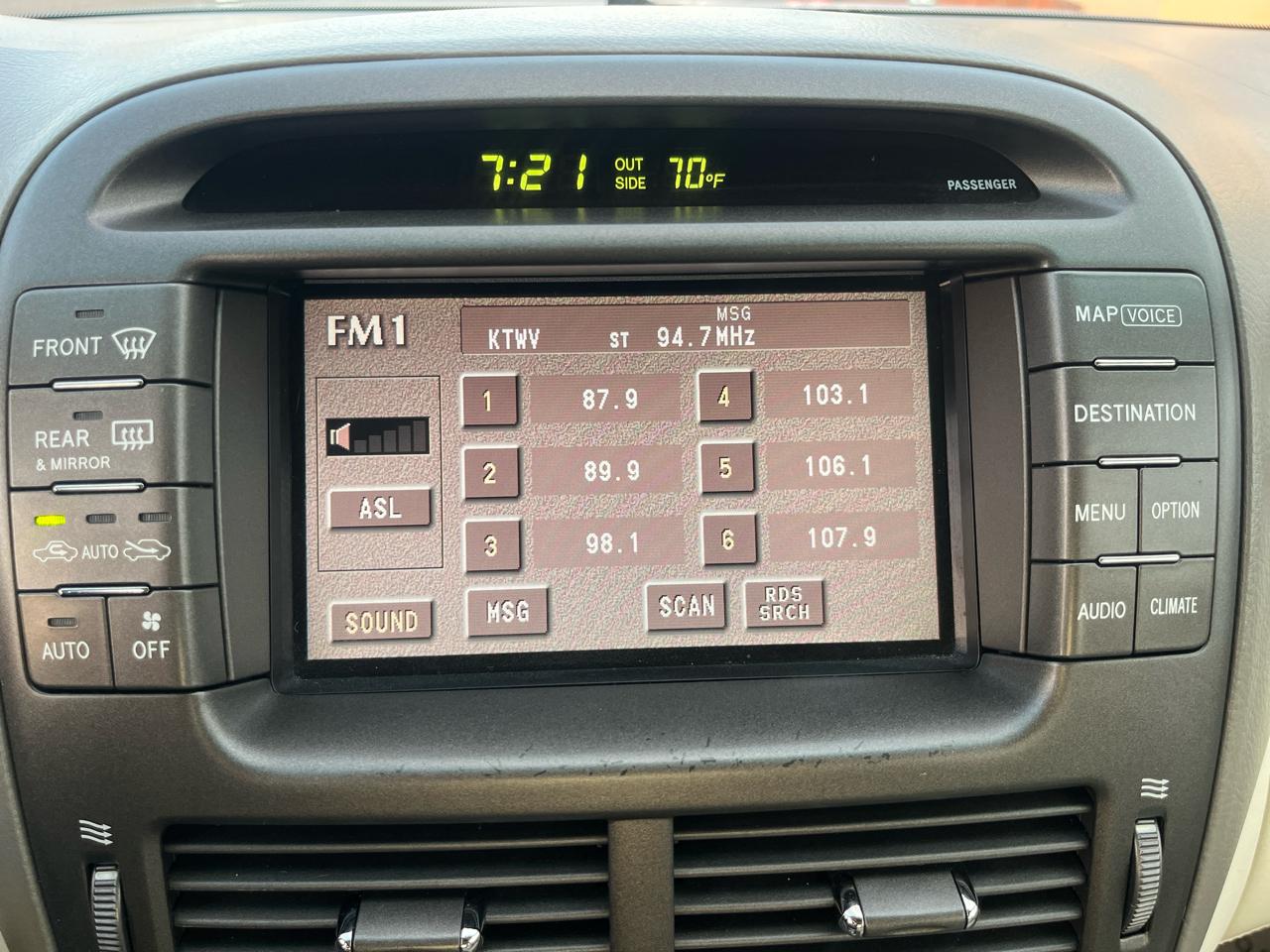 Lexus LS 430 Sedan 2003