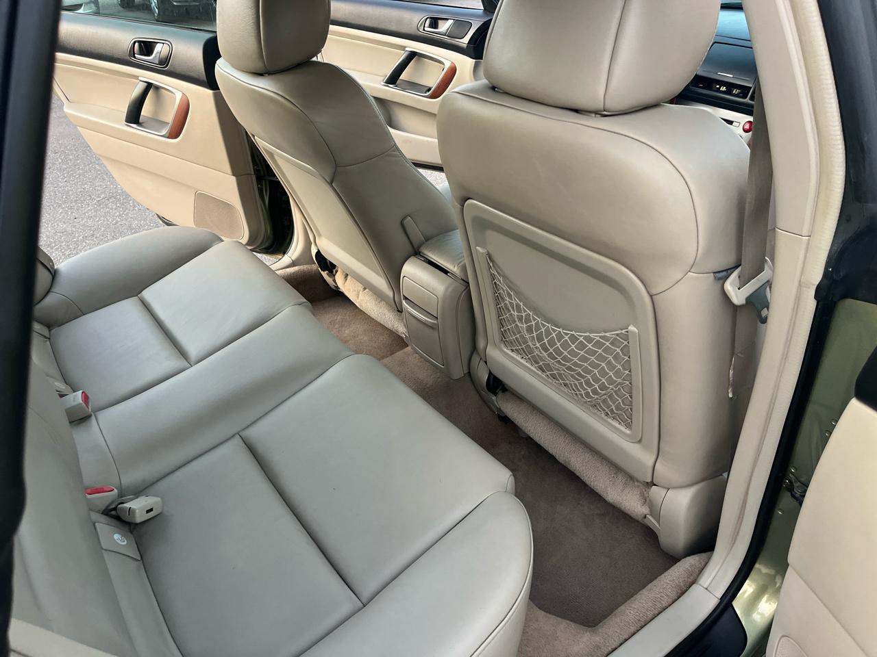 Subaru Outback 2.5i Limited Wagon 2006