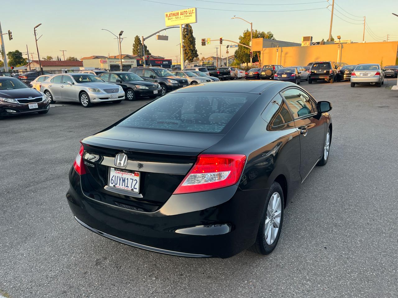 Honda Civic LX Coupe 5-Speed AT 2012