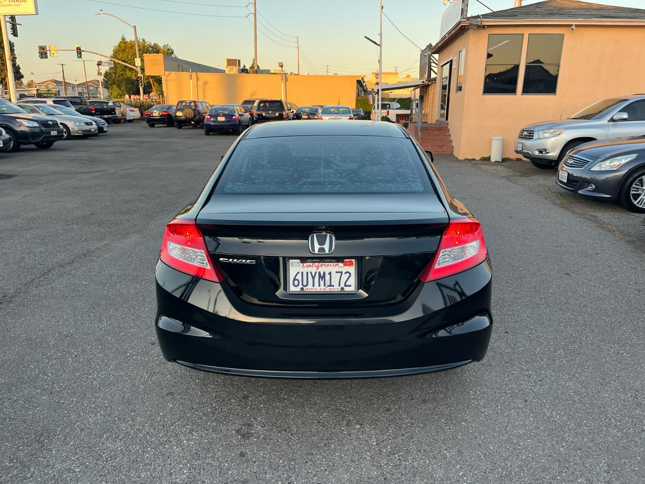 Honda Civic LX Coupe 5-Speed AT 2012