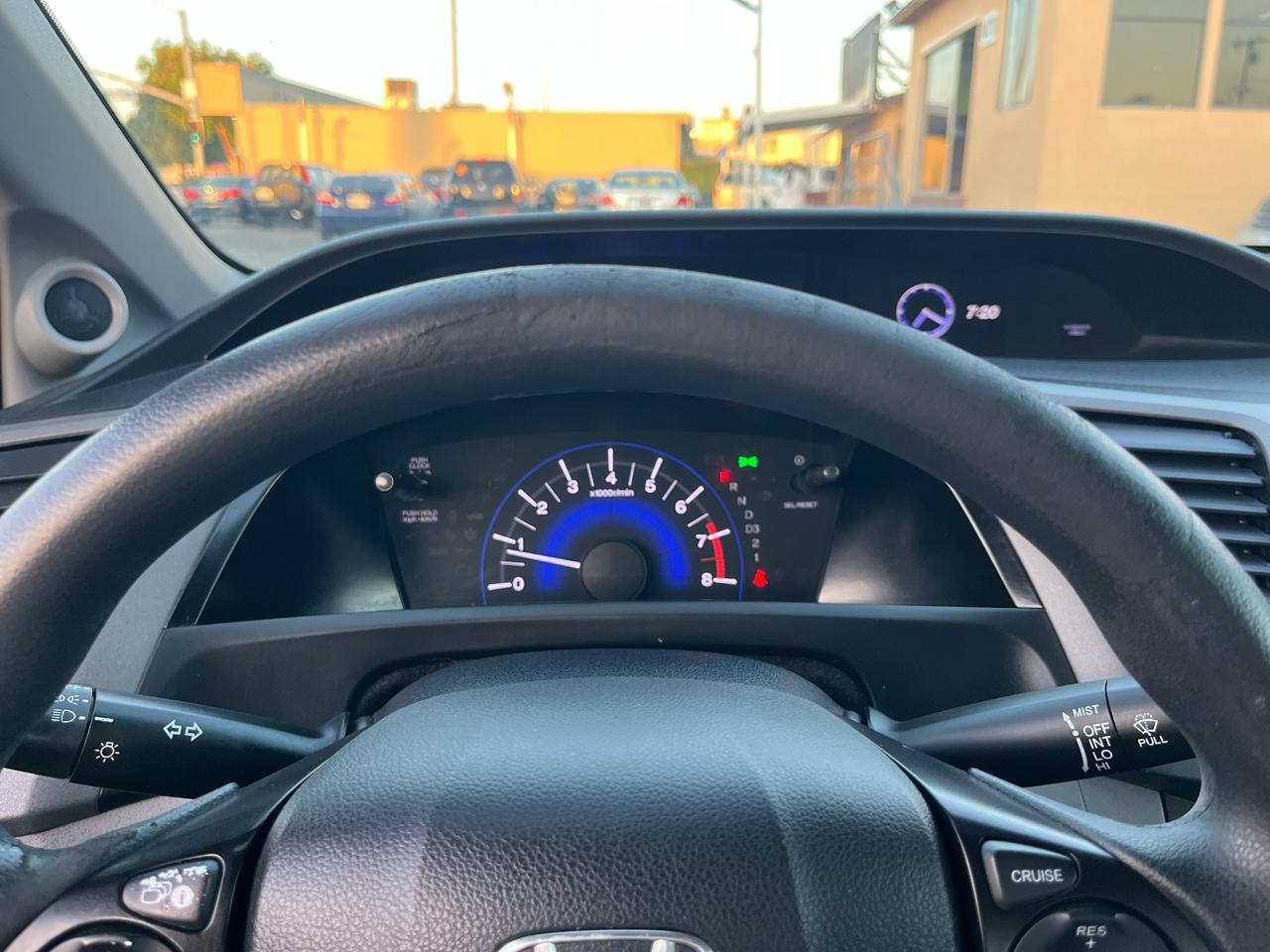 Honda Civic LX Coupe 5-Speed AT 2012