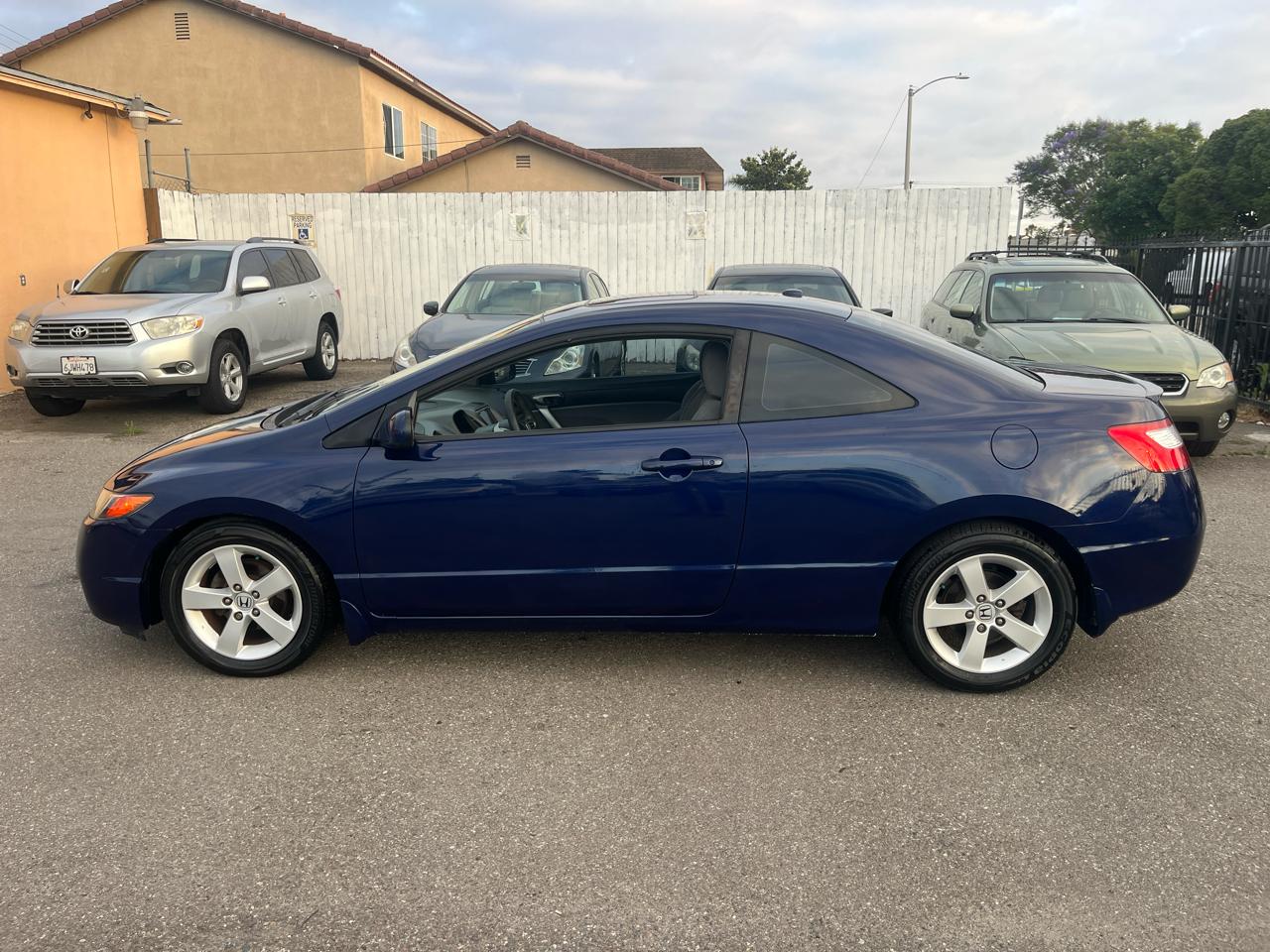 Honda Civic EX Coupe AT with Navigation 2007