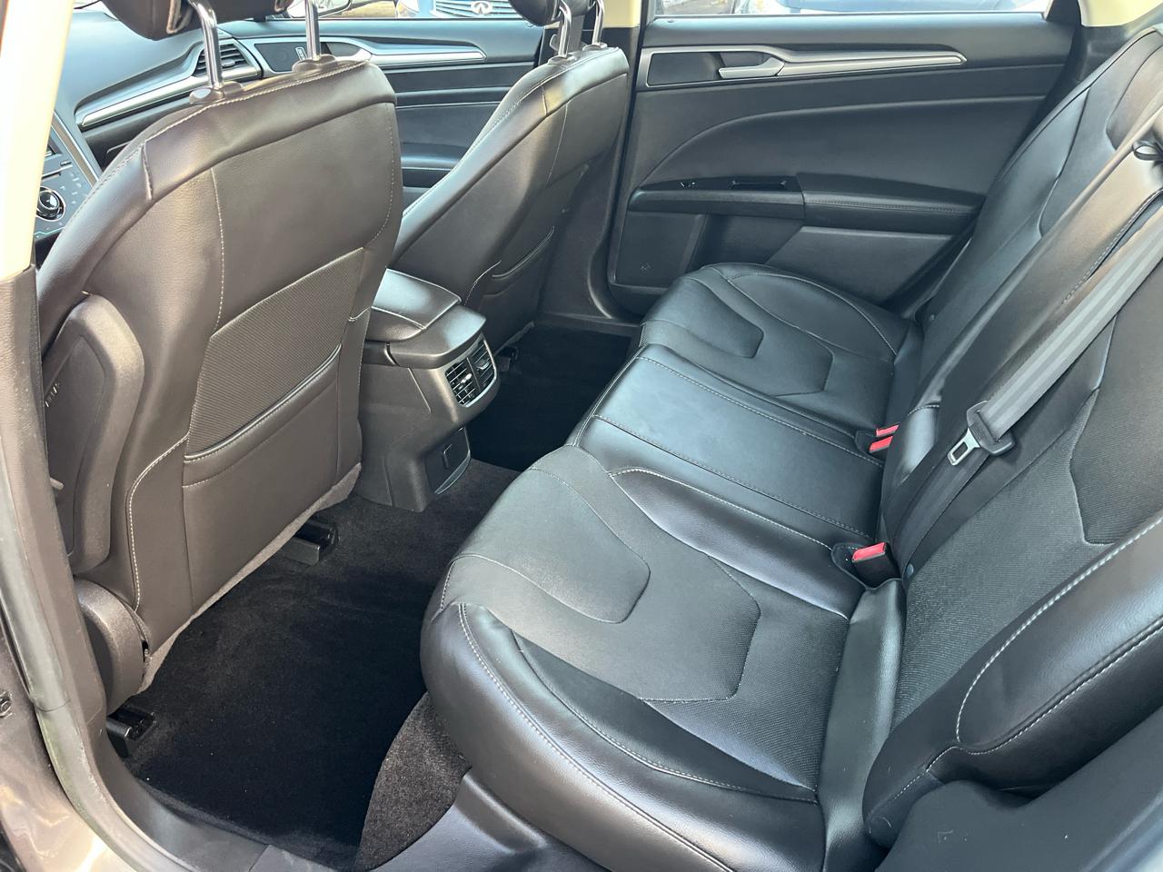 Ford Fusion Titanium AWD 2014