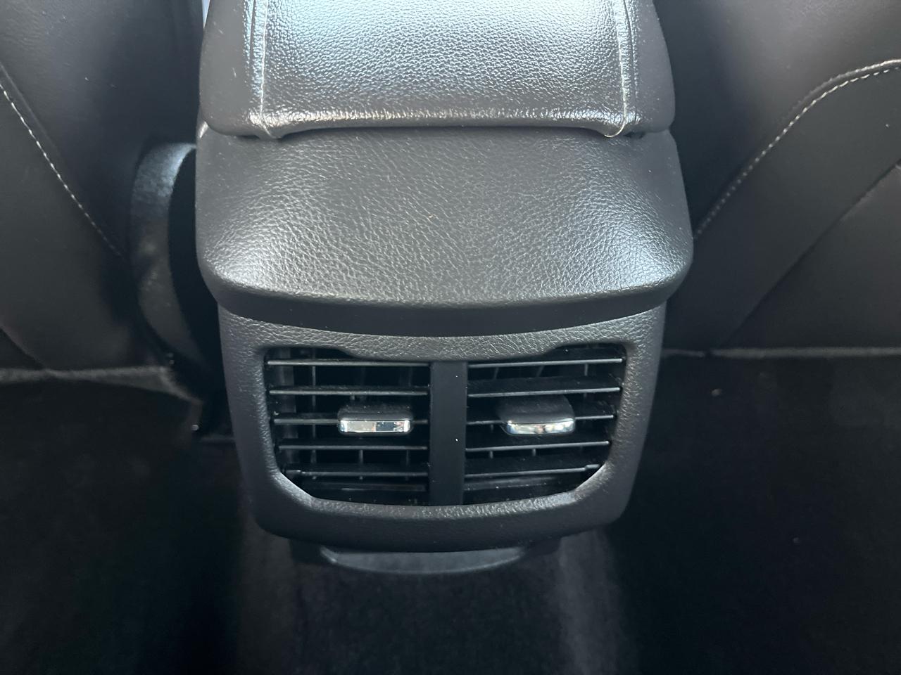 Ford Fusion Titanium AWD 2014