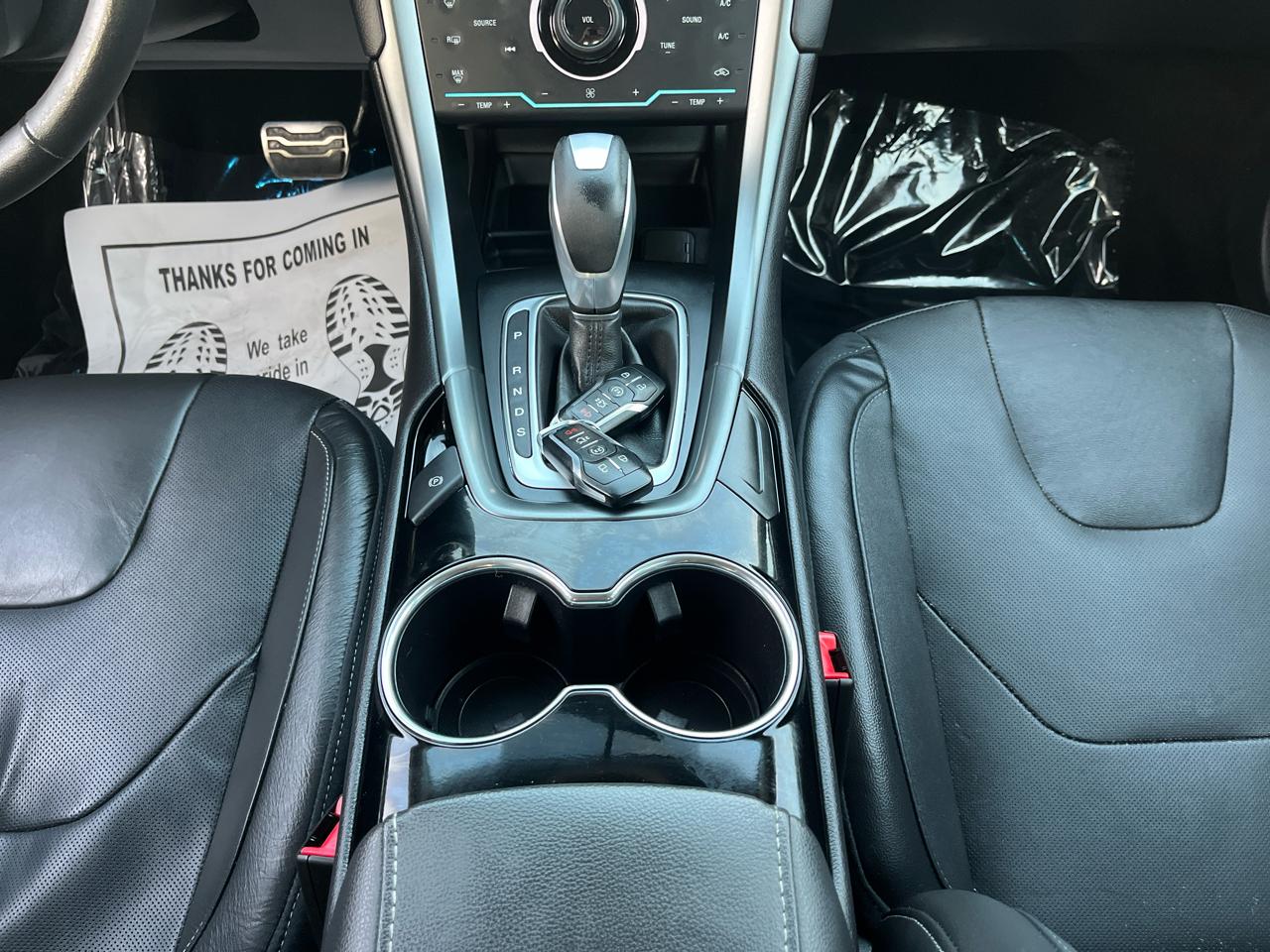 Ford Fusion Titanium AWD 2014