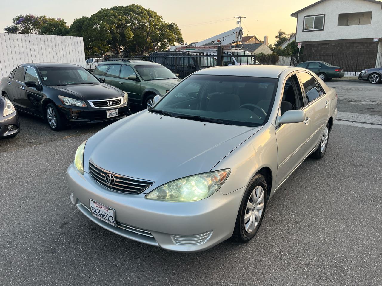 Toyota Camry LE 2005