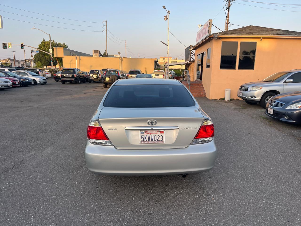 Toyota Camry LE 2005