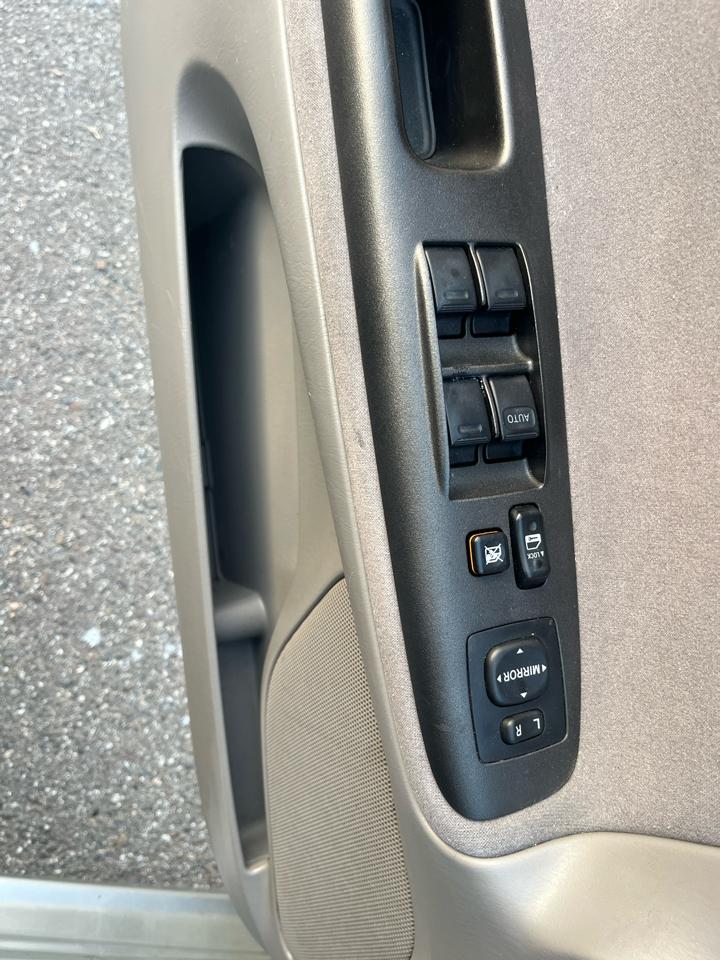 Toyota Camry LE 2005