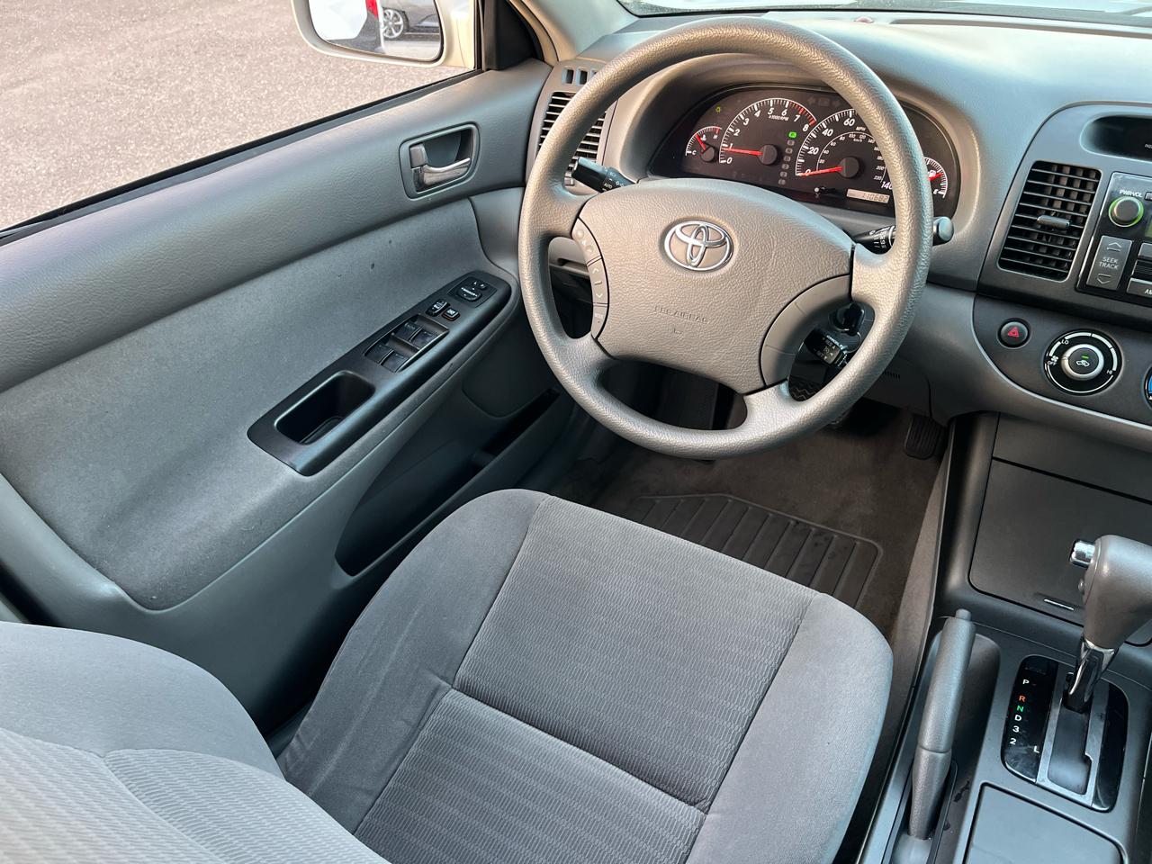 Toyota Camry LE 2005
