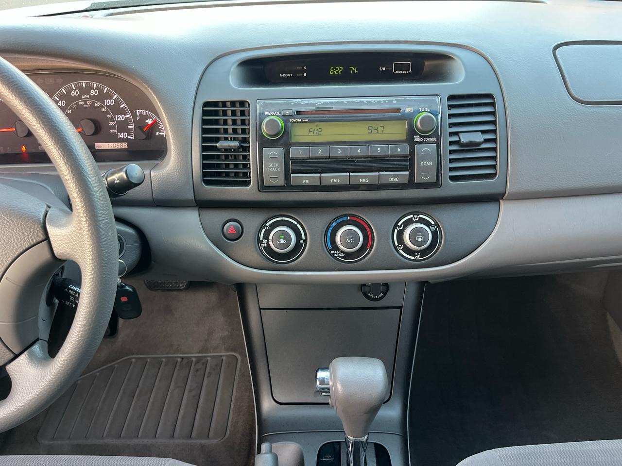 Toyota Camry LE 2005