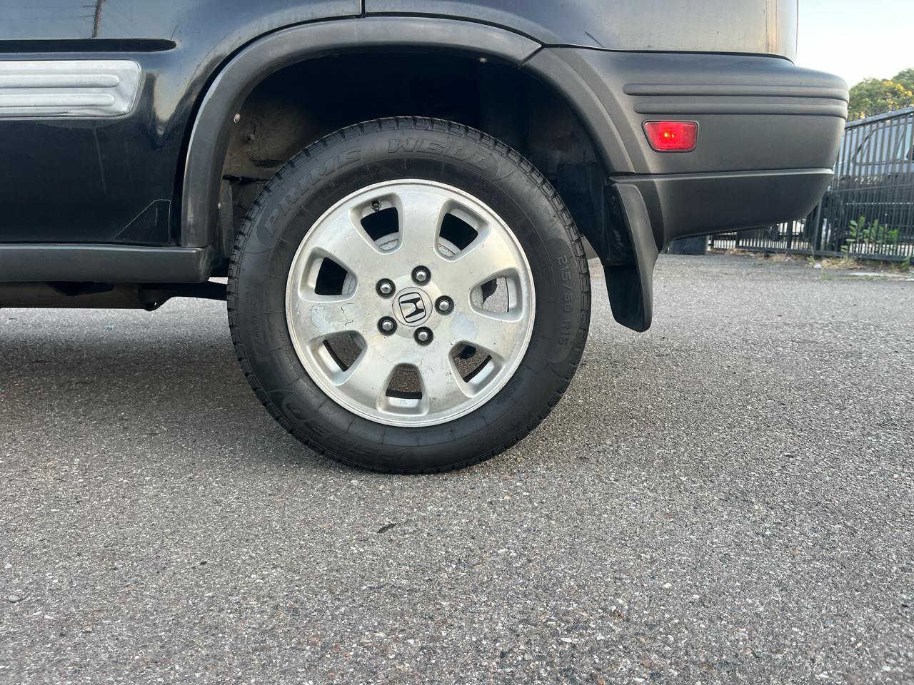 Honda CR-V LX 2WD 2000