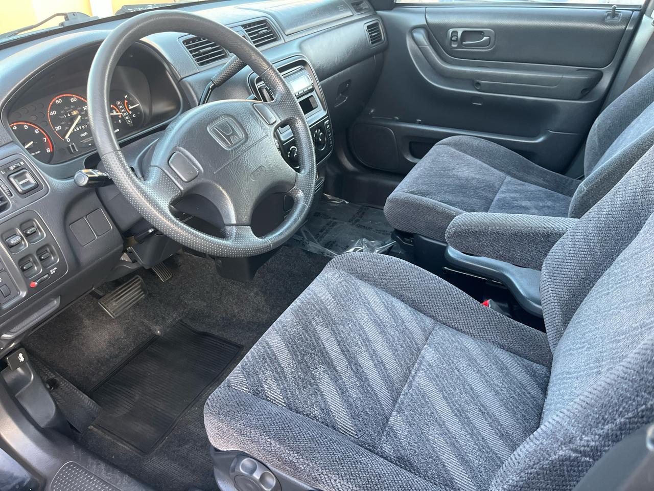 Honda CR-V LX 2WD 2000