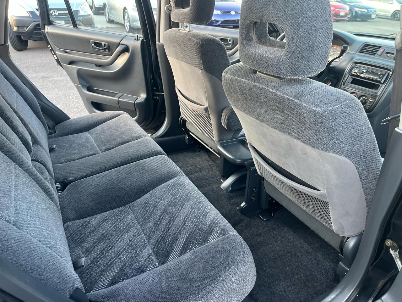 Honda CR-V LX 2WD 2000