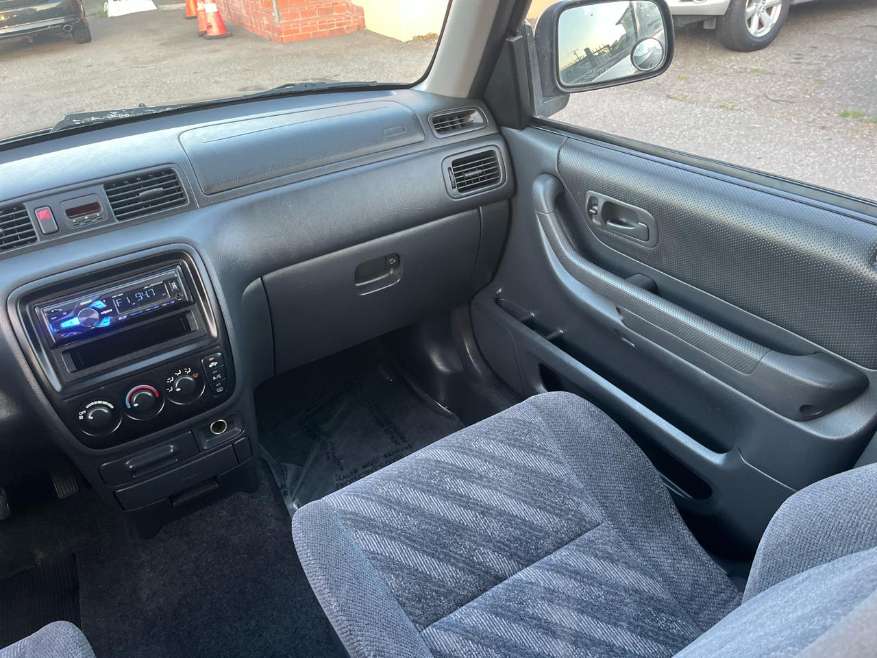Honda CR-V LX 2WD 2000
