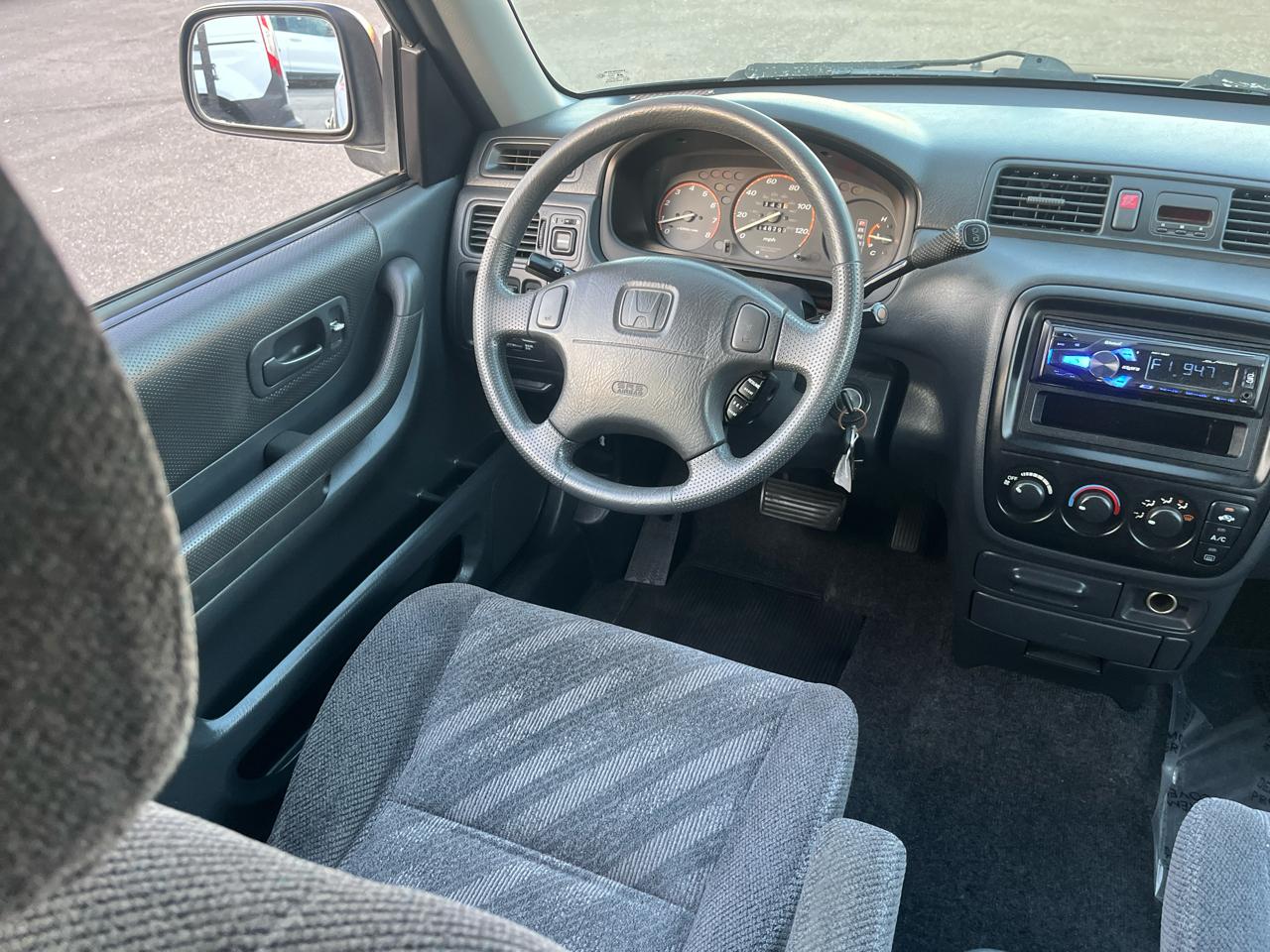 Honda CR-V LX 2WD 2000